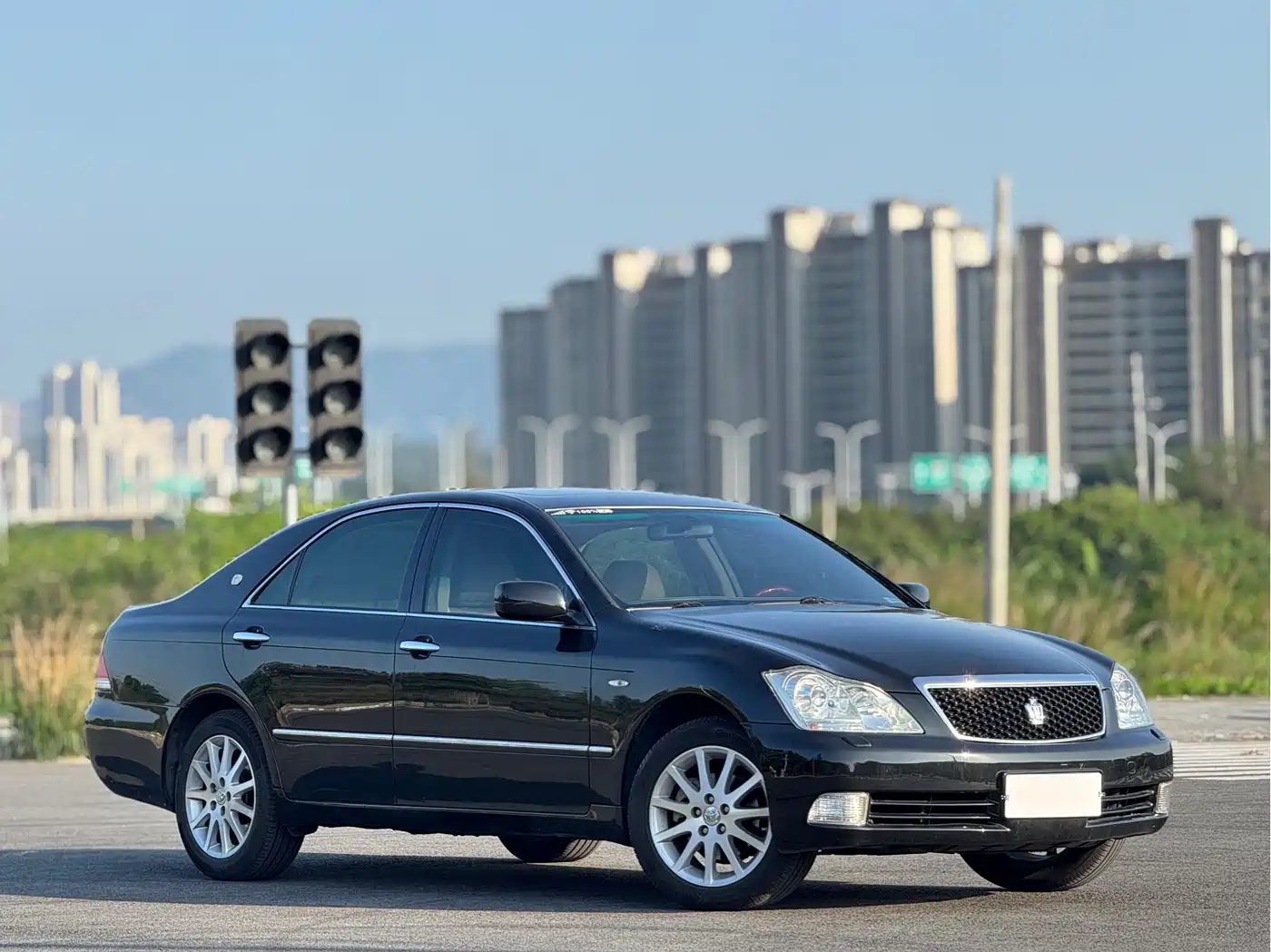 Toyota Crown 2007 2.5L Royal Special Edition фото 3