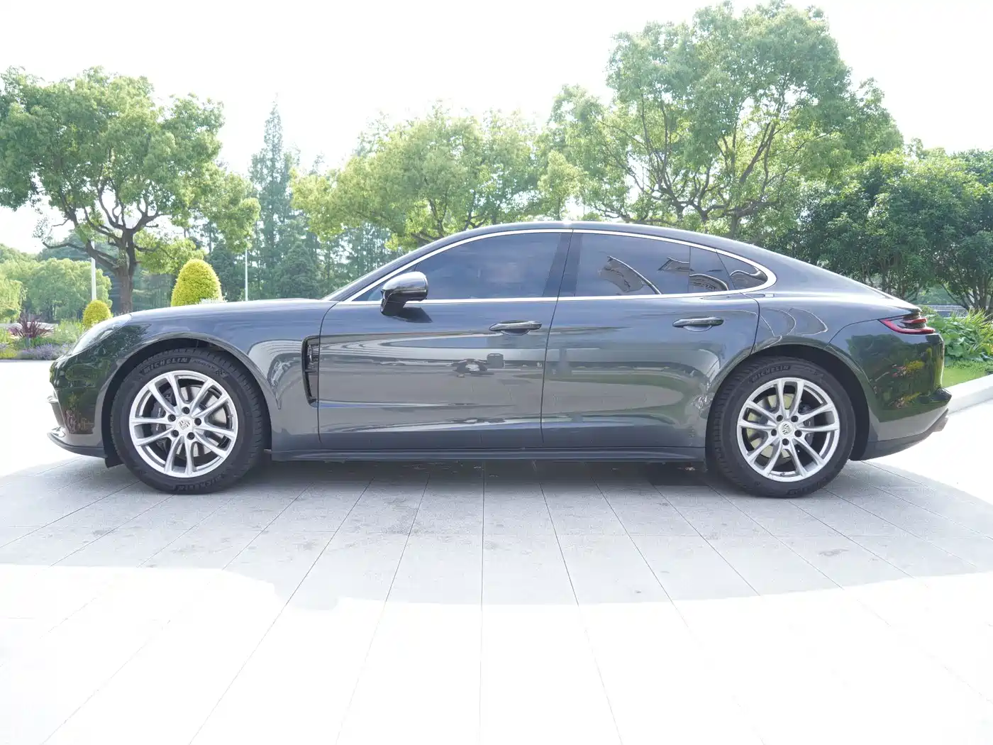 Porsche Panamera 2019 Panamera 2.9T фото 3