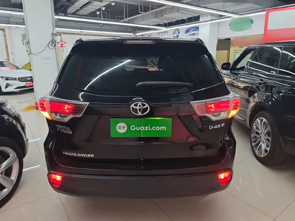 Toyota Highlander 2015 2.0T AWD Luxury Edition 7-seater фото 6