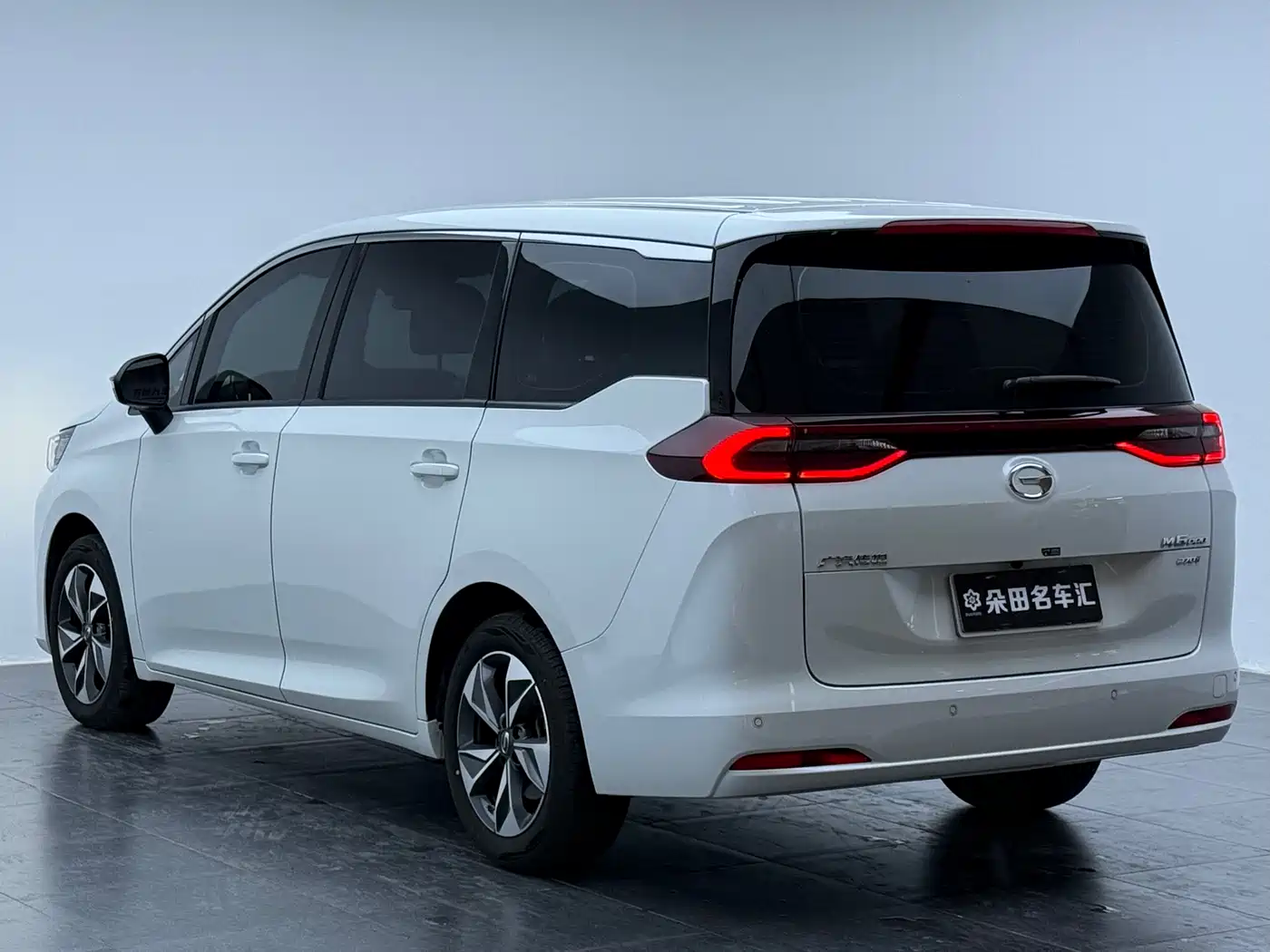 GAC Trumpchi Trumpchi M6 2023 PRO 270T DCT Luxury Edition фото 6