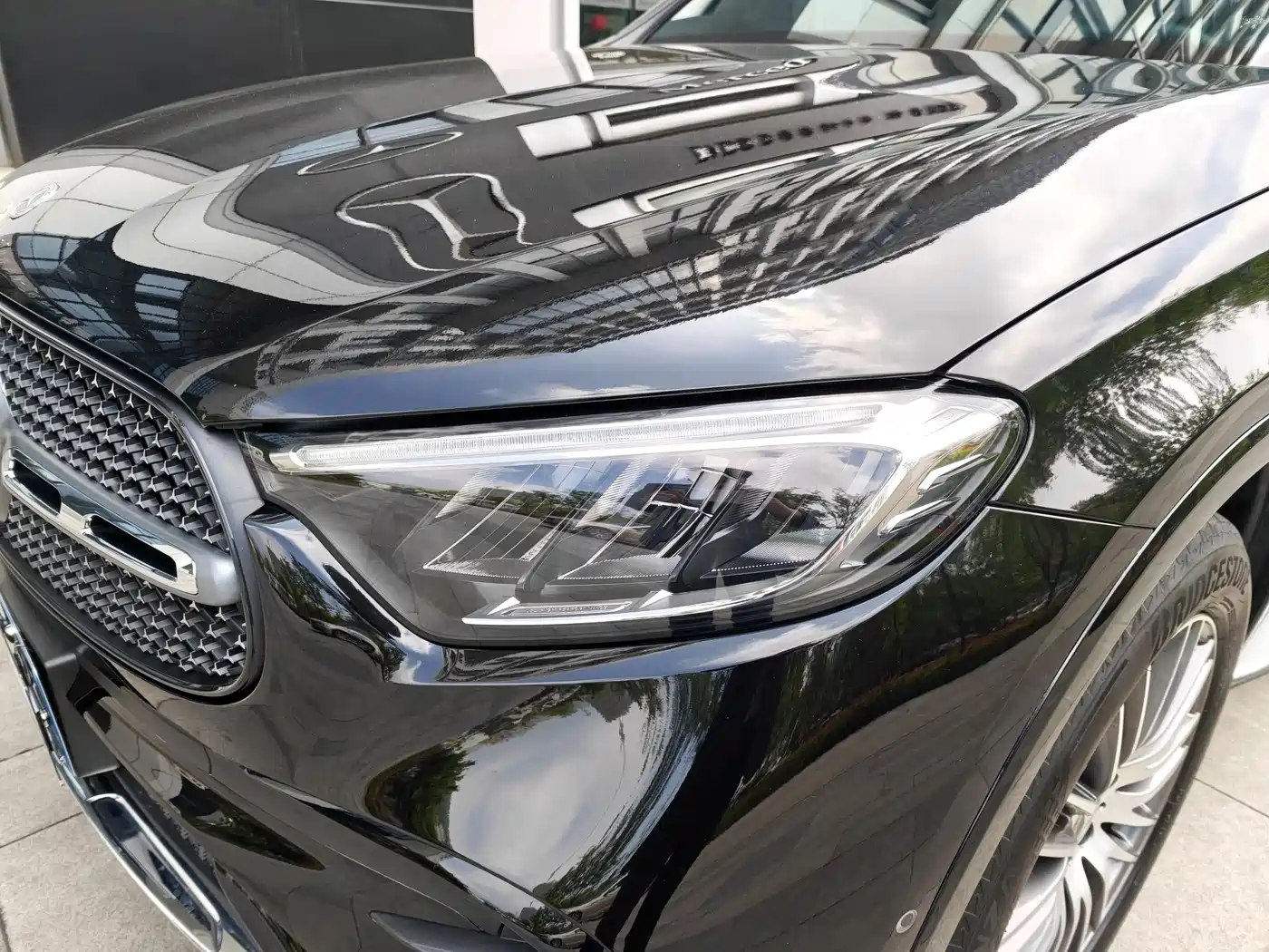 MERCEDES-BENZ GLC