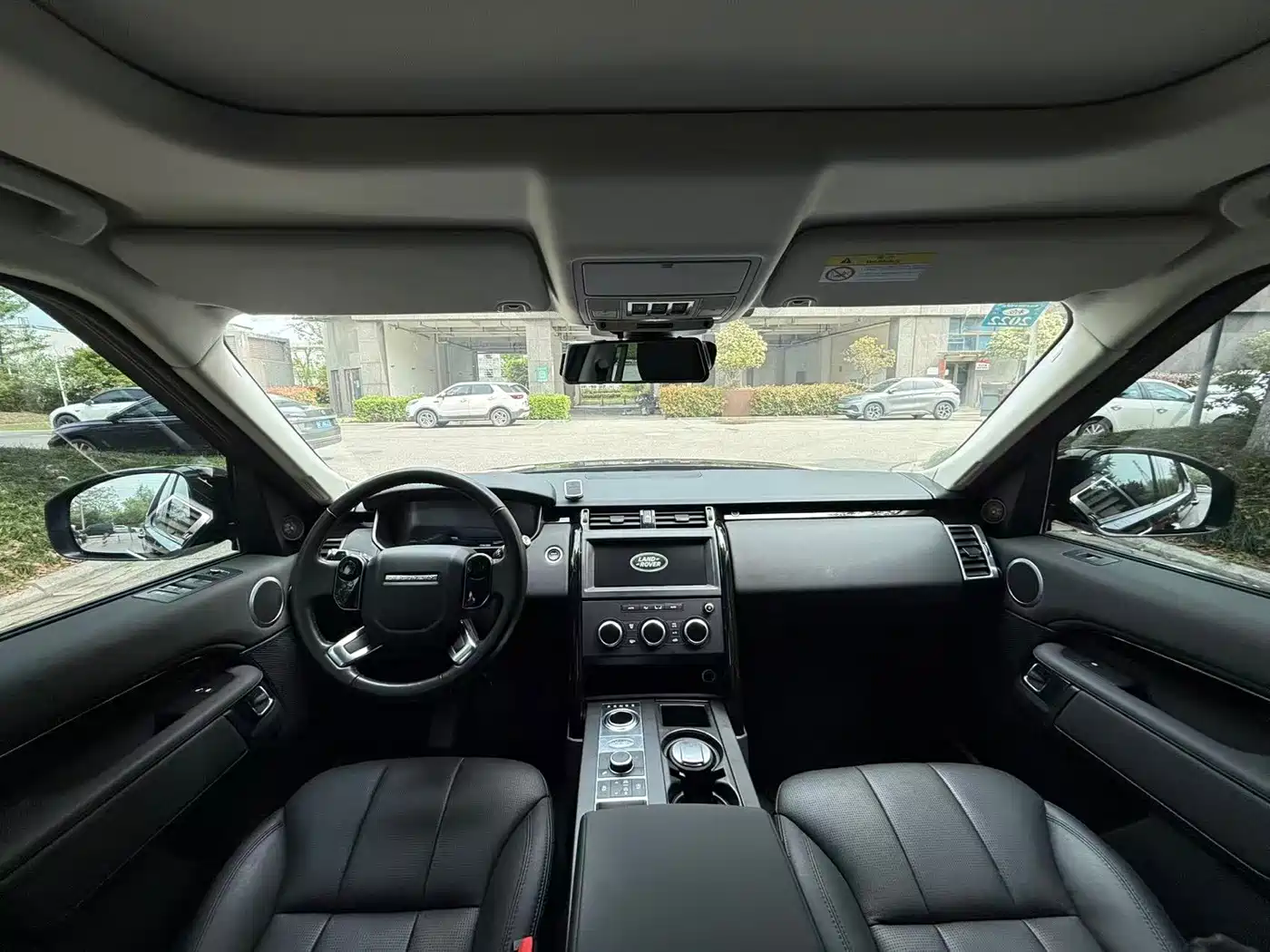 Фото 7 - Land Rover Discovery
