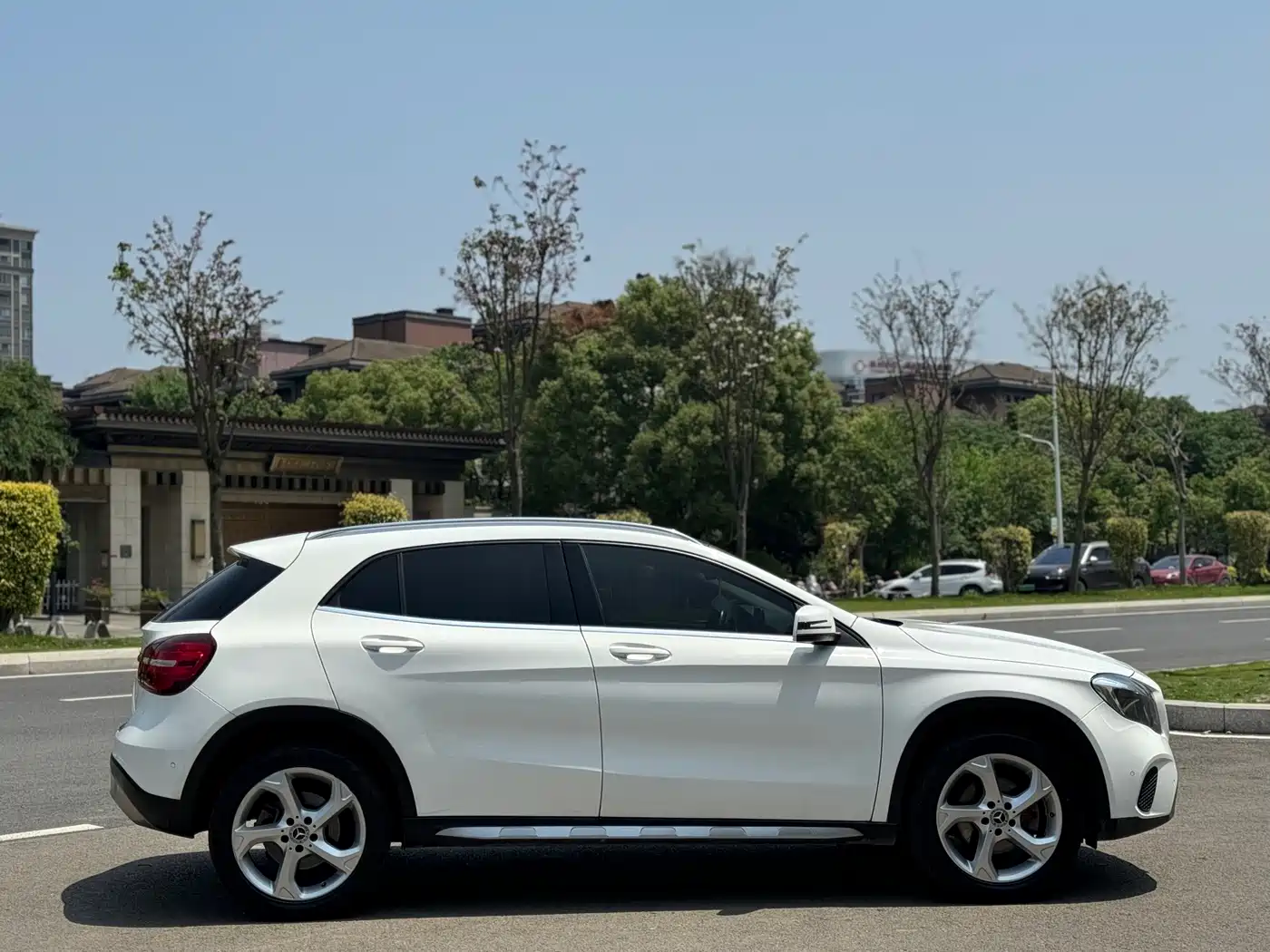 Mercedes-Benz GLA 2017 GLA 200 Dynamic фото 14