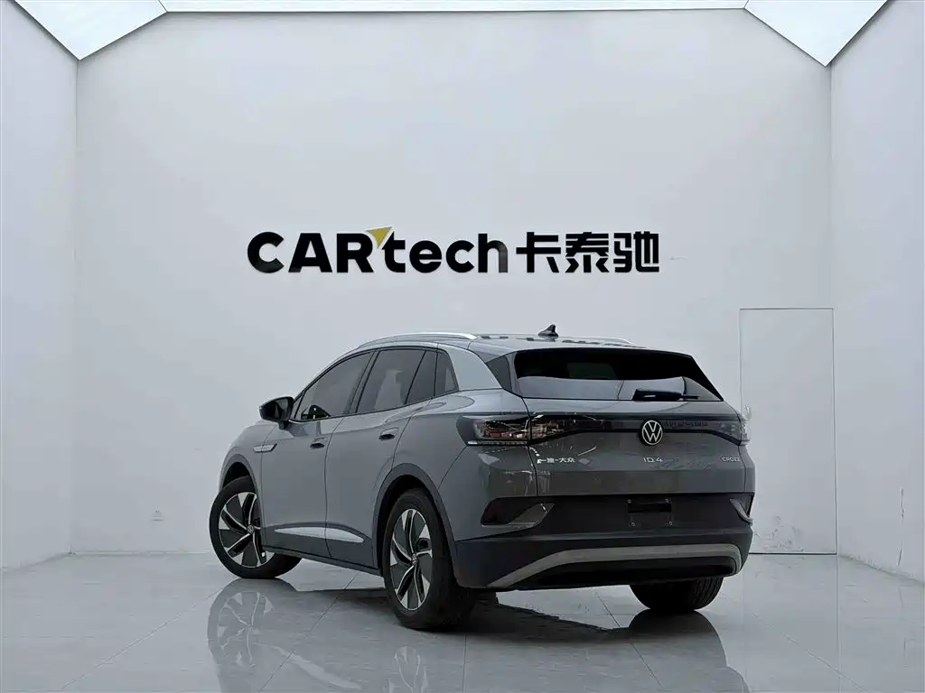 Volkswagen ID.4 CROZZ 2022 Long Range PURE+ Edition фото 6