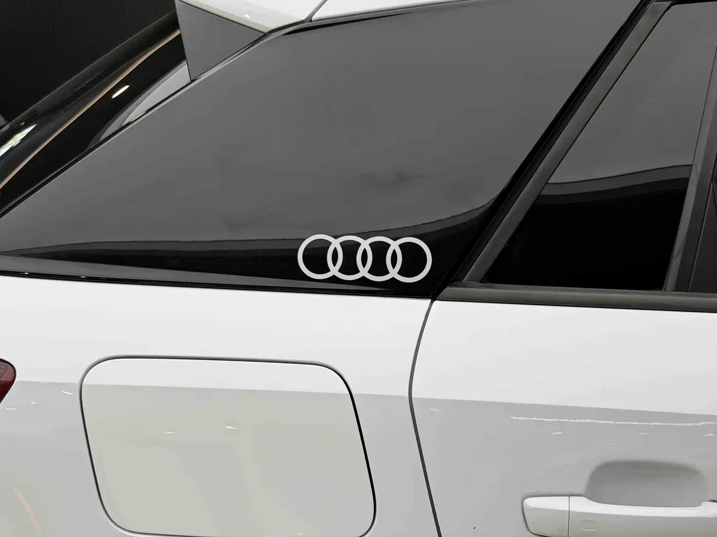 Audi Q2L 2018 35 TFSI Launch Exclusive Edition China VI фото 9