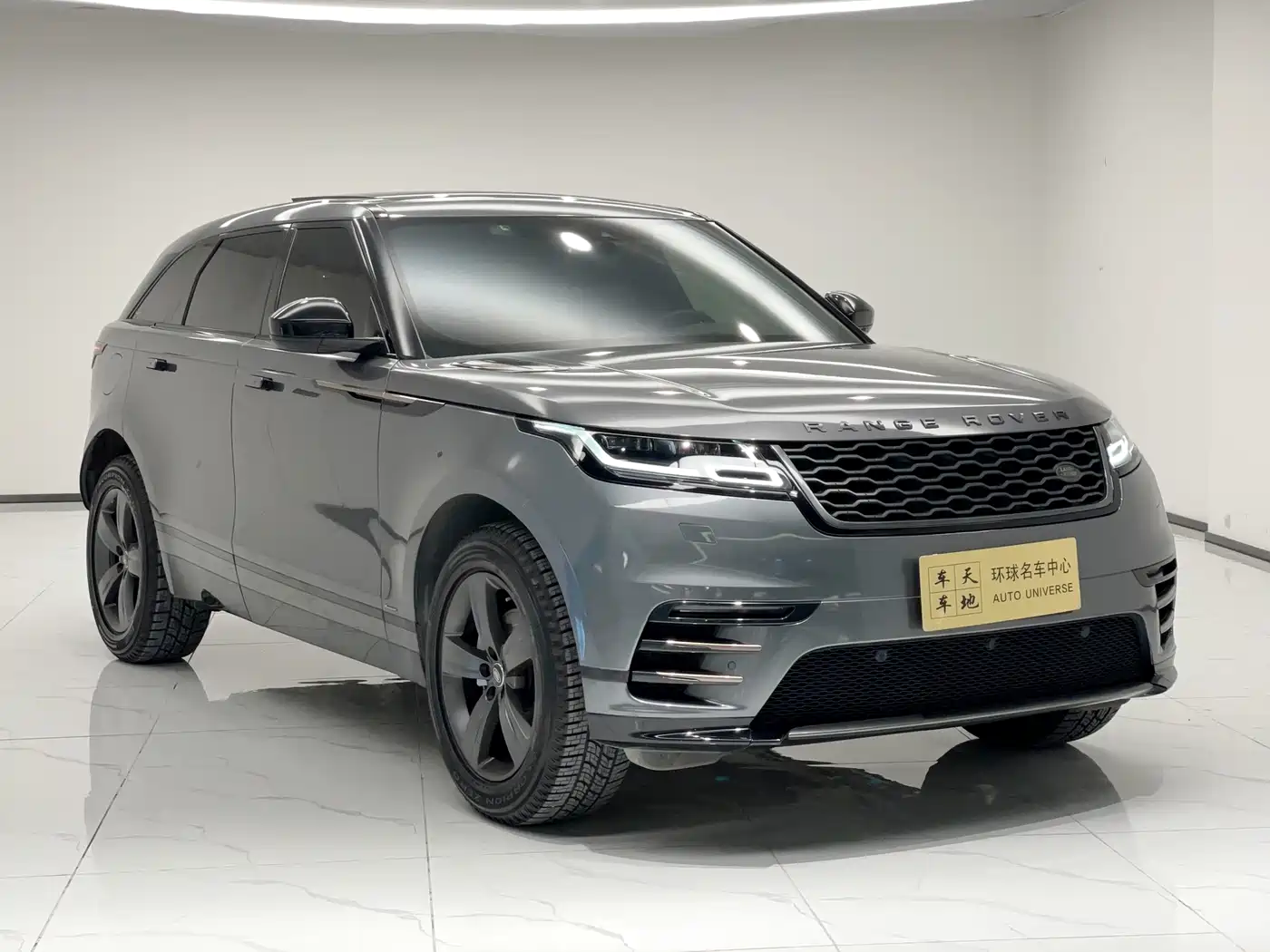 Land Rover Range Rover Velar 2019 2018 P250 S