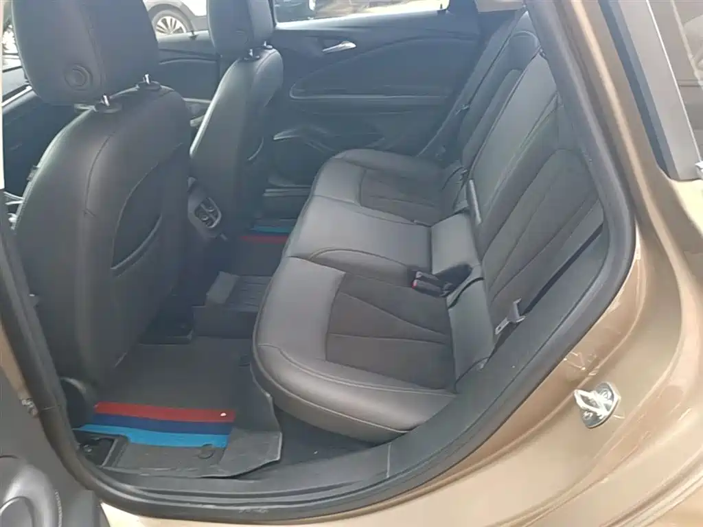 Buick Verano 2017 Sedan 20T DCT Elite фото 17