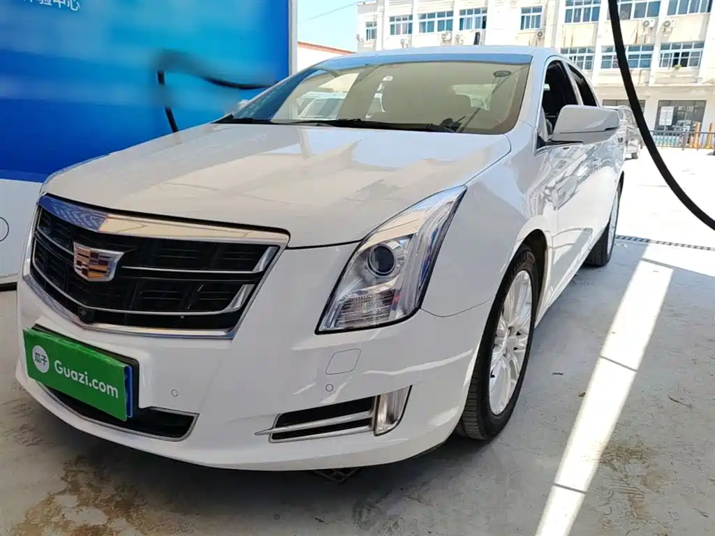 Cadillac XTS 2017 28T Elite фото 2