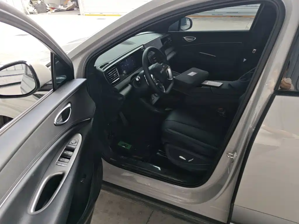 BYD Sealion 06 New Energy 2026 2025 DM-i 170 Pilot Pro Edition