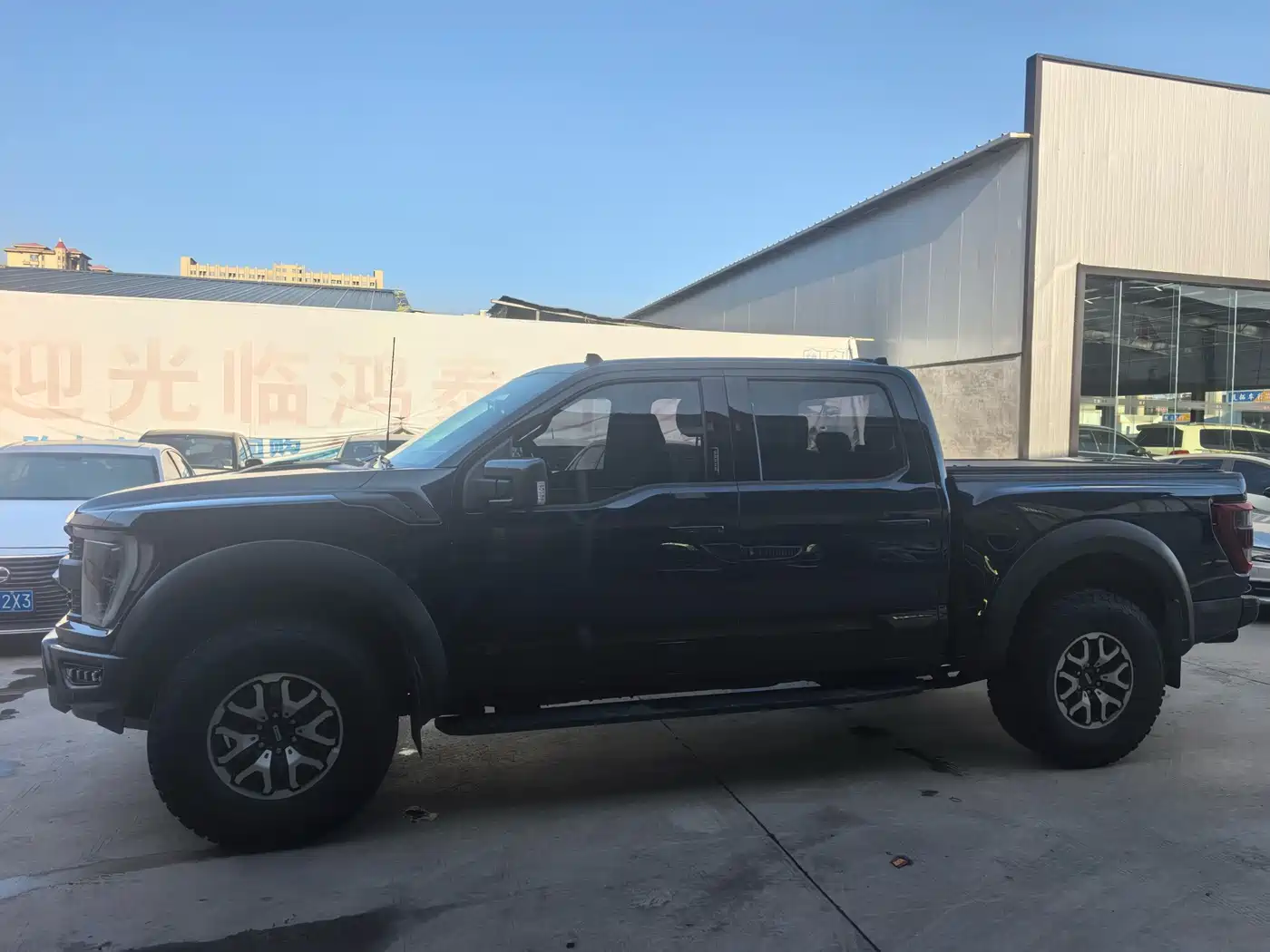 FORD F-150 RAPTOR