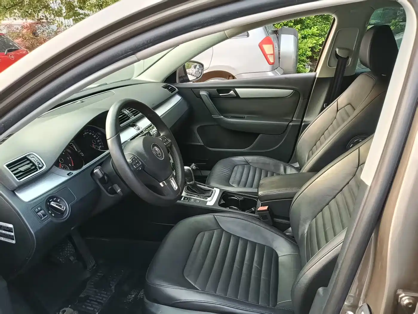 Volkswagen Magotan 2015 1.8TSI Leading фото 4
