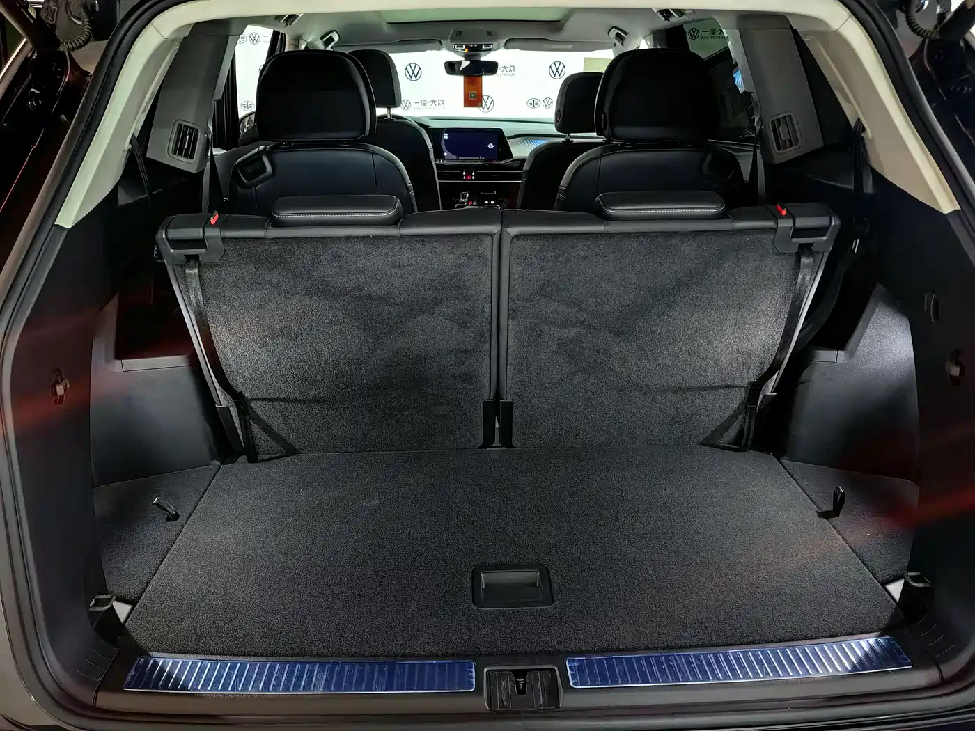 Volkswagen Talagon 2022 380TSI 4WD Luxury Premium Pro Edition 6-seater фото 18