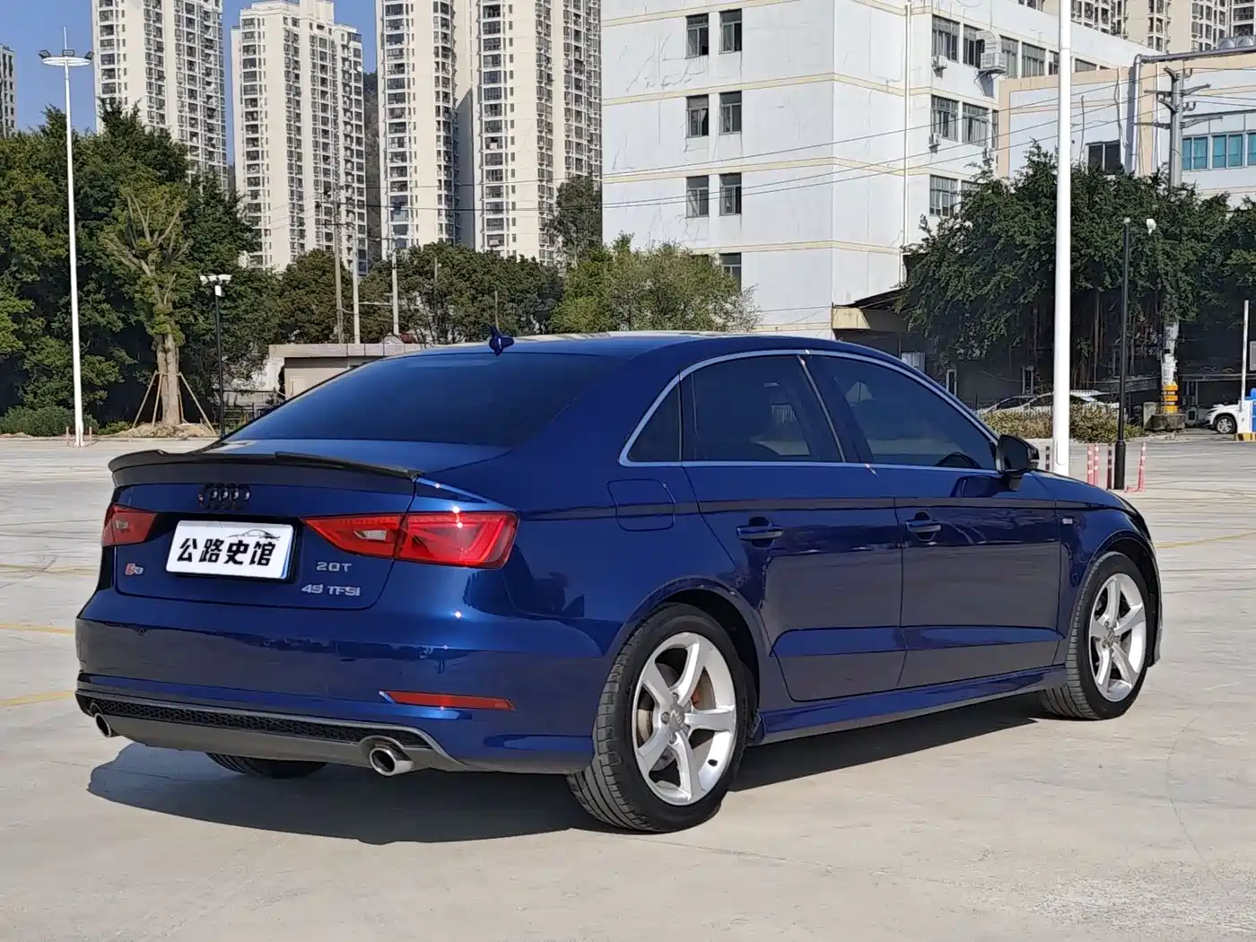 Audi A3 (Import) 2015 Limousine 45 TFSI S line Luxury фото 5