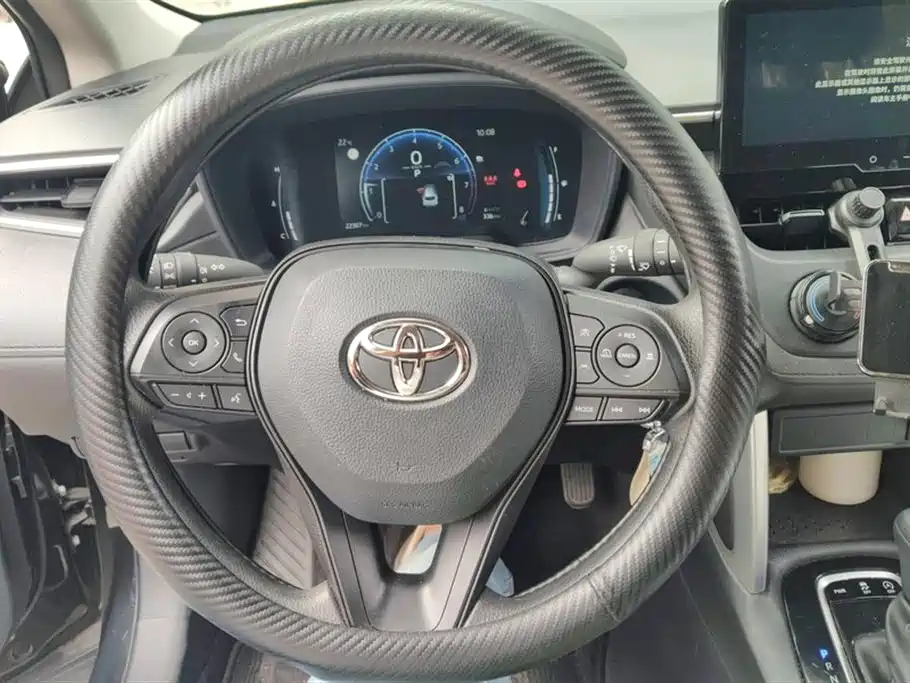 Toyota Corolla Cross 2023 2.0L Pioneer Edition фото 15