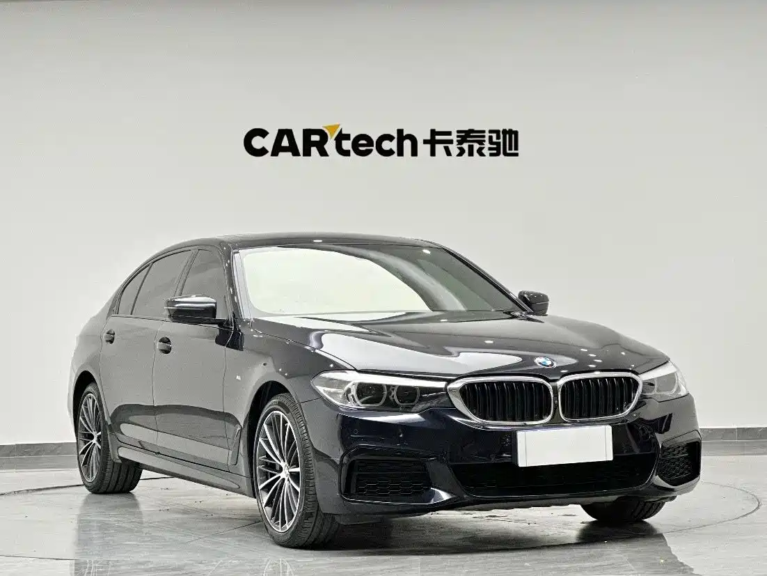 BMW 5 Series 2019 Facelift 530Li Leading M Sport Package фото 3