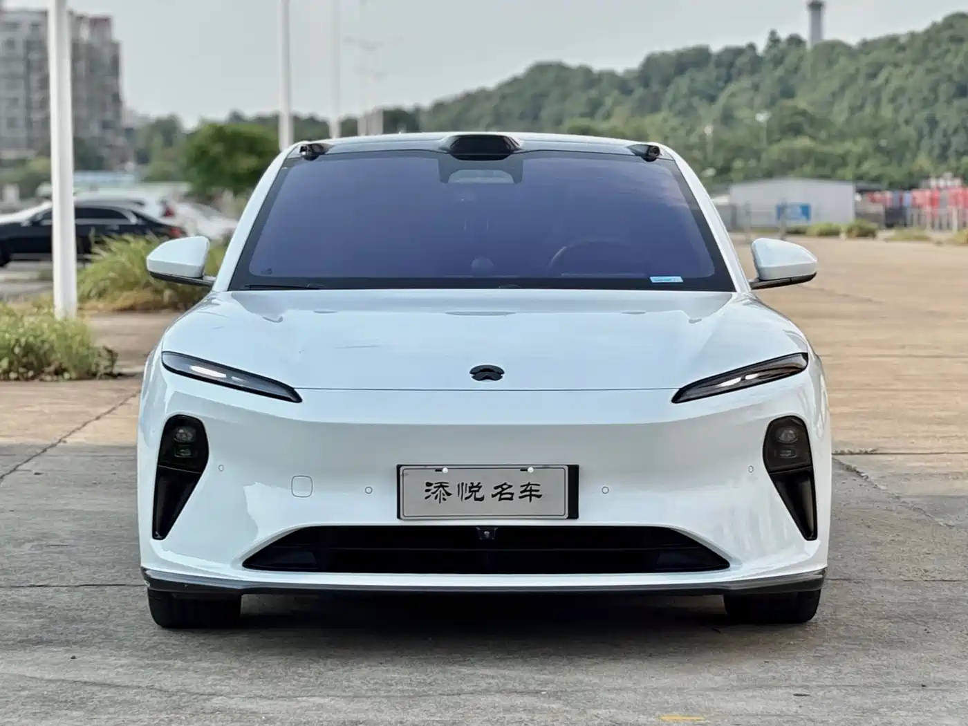 Nio ET5