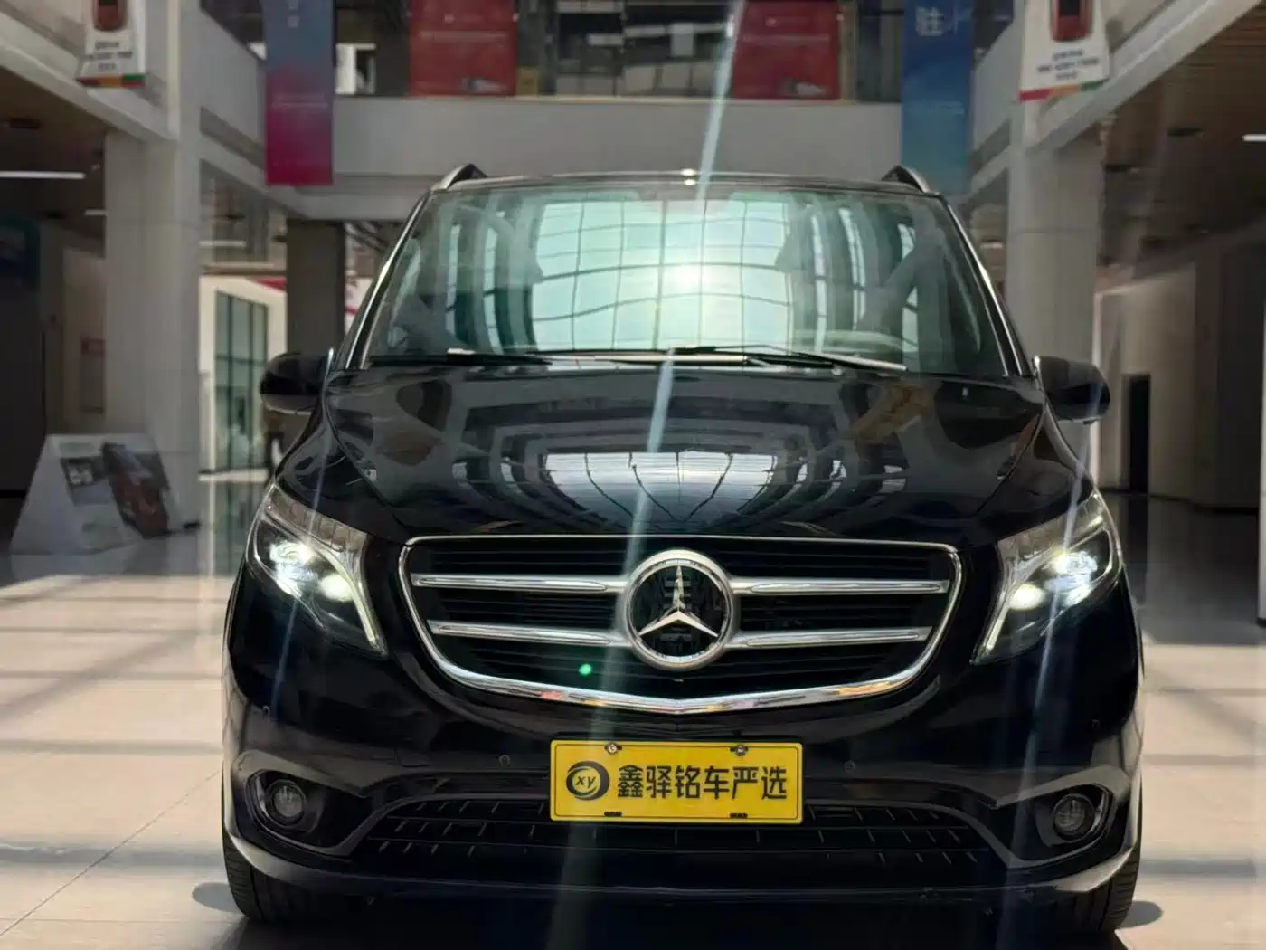 Mercedes-Benz Vito 2020 2.0T Business Edition (7-seater) фото 2