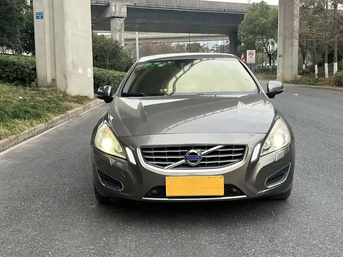 Volvo S60 (Import) 2012 2012 1.6T DRIVe Trend Edition