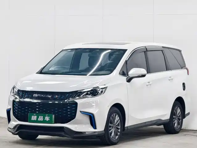  SAIC Maxus SAIC MAXUS EUNIQ 5 2020 1.3T PLUG IN Elite Edition
