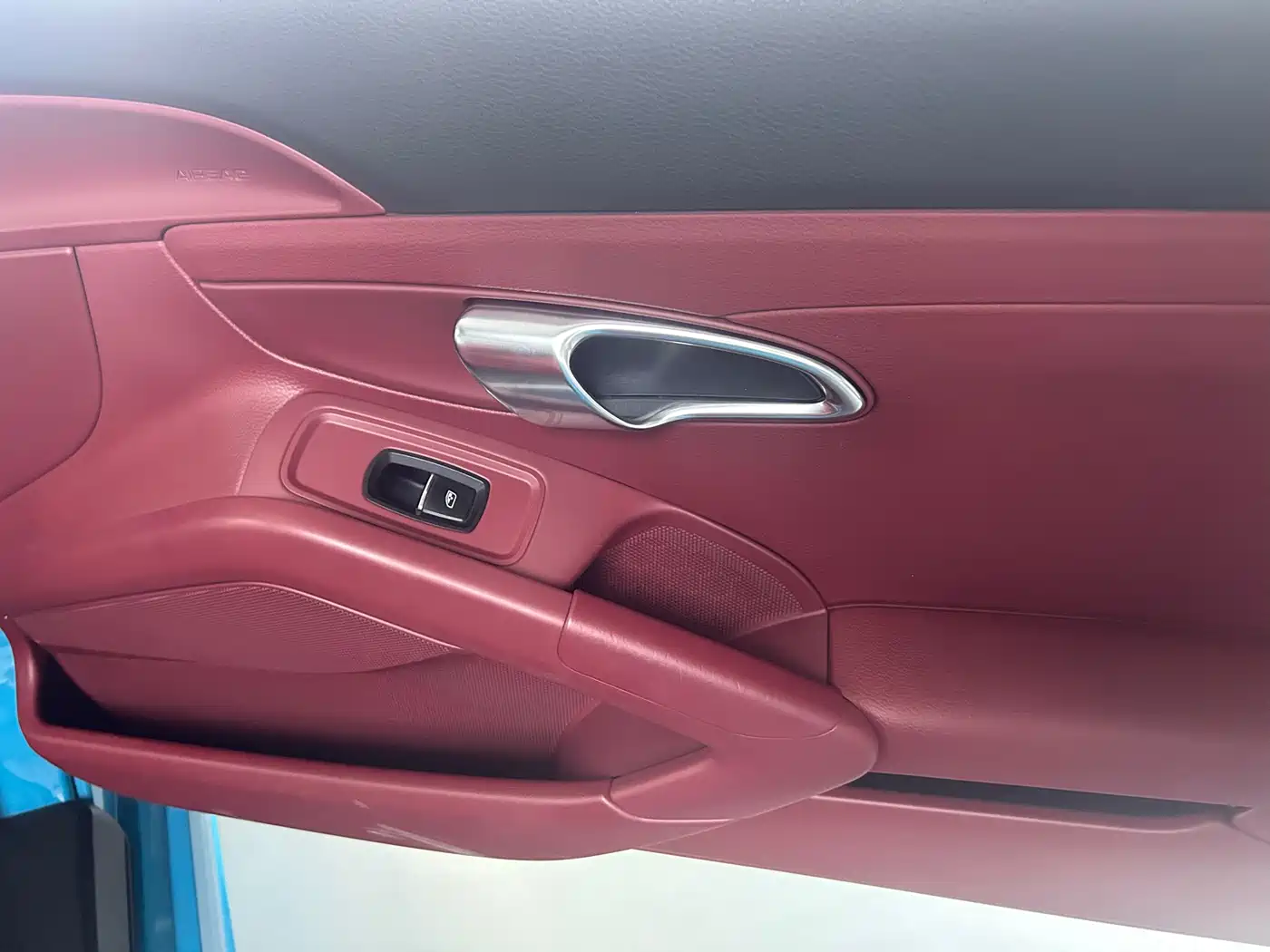 Porsche 718 2018 Boxster 2.0T фото 8