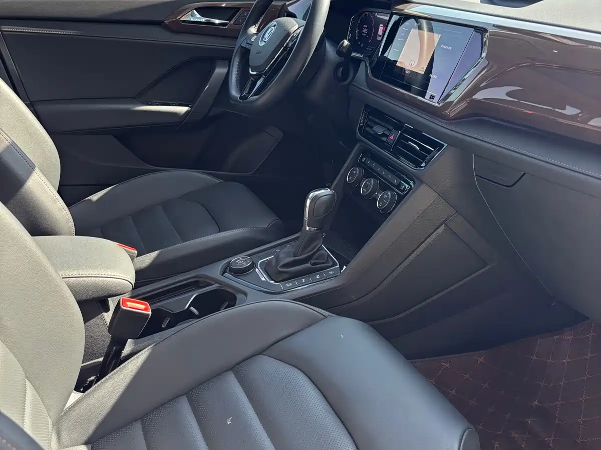 Volkswagen Tharu 2020 Facelift 330TSI 4WD Flagship Edition China VI фото 12