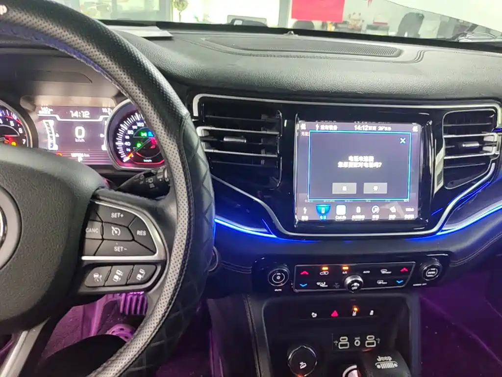 Jeep Grand Commander 2018 2018 2.0T AWD Intelligent Edition (China V)