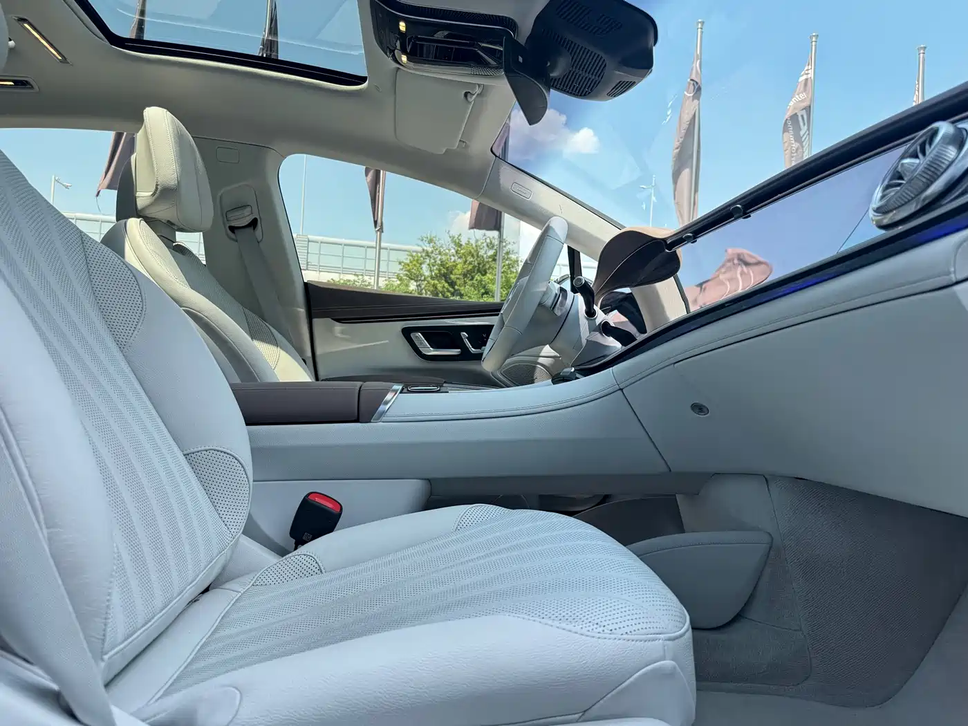 Mercedes-Benz EQS 2023 450+ Pioneer Edition фото 16