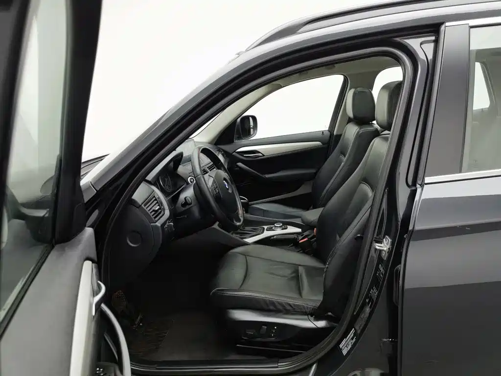 BMW X1 2012 2012 sDrive18i Fashion Model