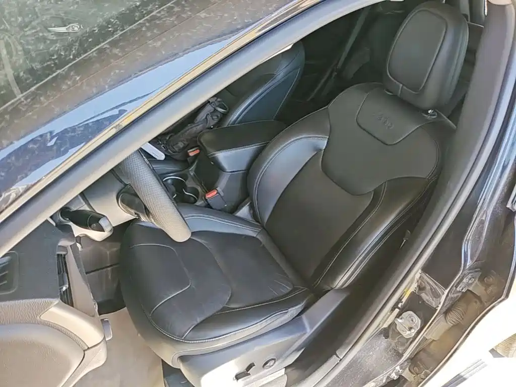 Jeep Cherokee 2018 2017 2.0L Superior Edition