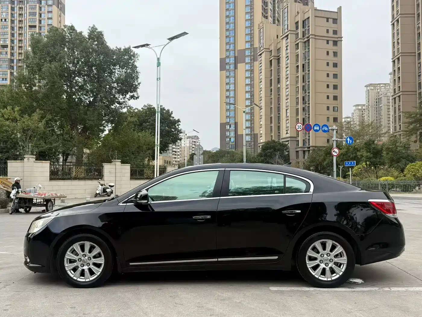 Buick LaCrosse 2012 2.4L SIDI Elegance Edition фото 4