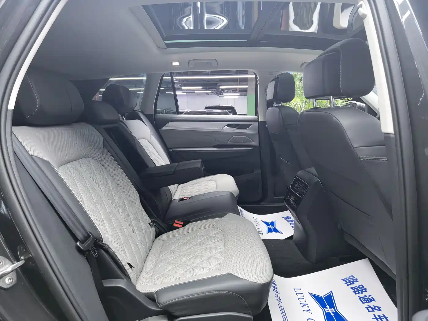 Volkswagen Talagon 2023 380TSI 4WD R-Line Celebration Edition фото 9
