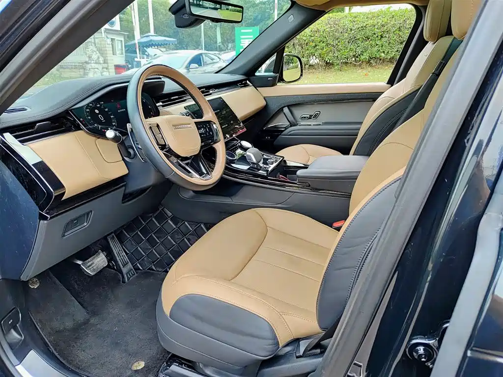 Land Rover Range Rover Sport 2023 400PS Dynamic SE фото 7