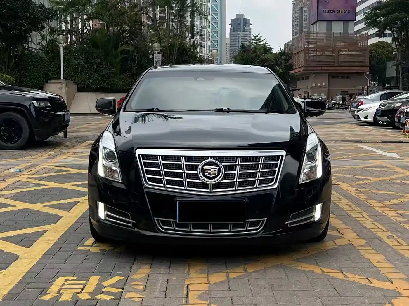 Cadillac XTS 2013 28T Luxury фото 2