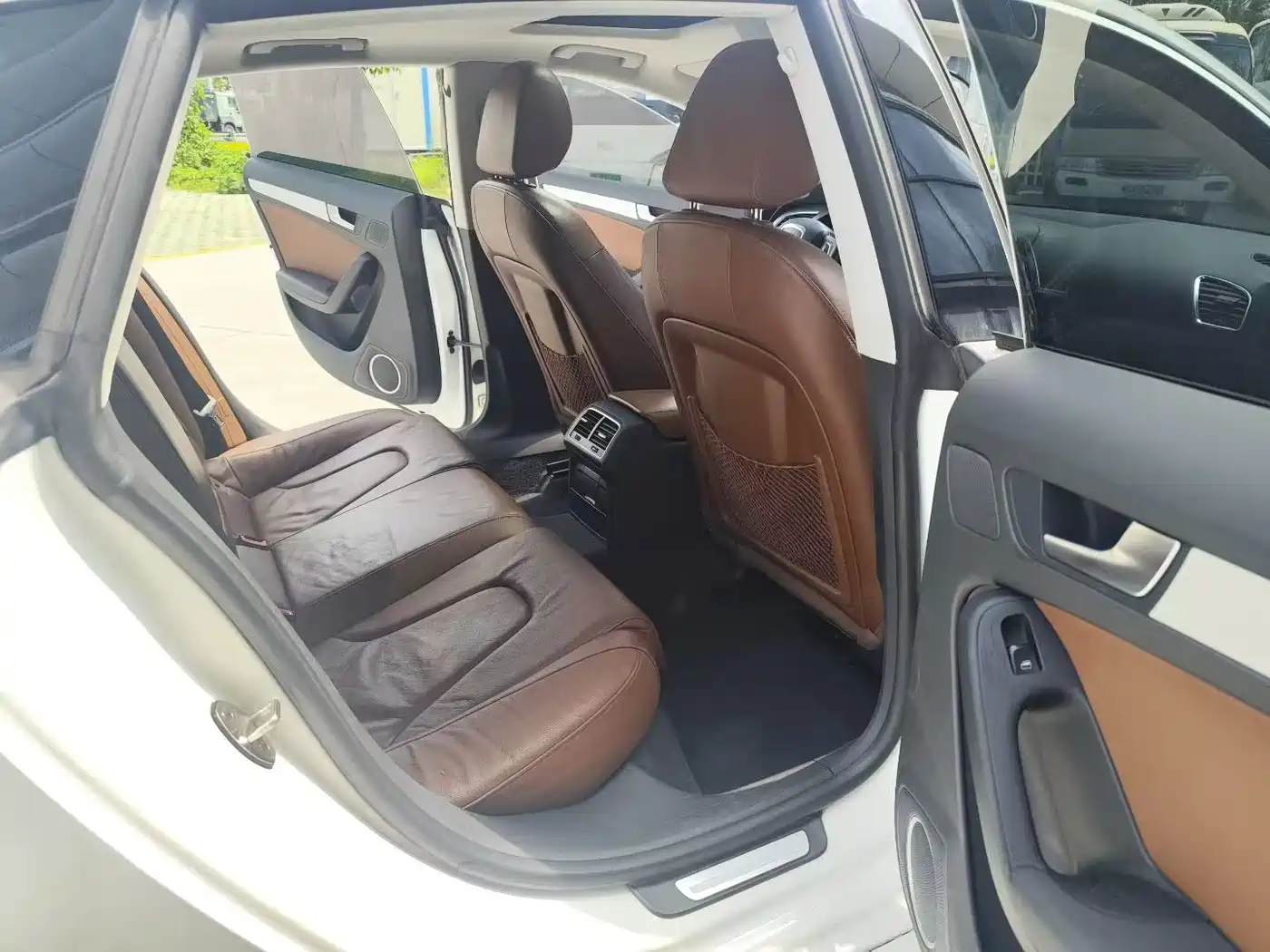 Audi A5 (Import) 2011 2010 2.0TFSI Sportback Luxury
