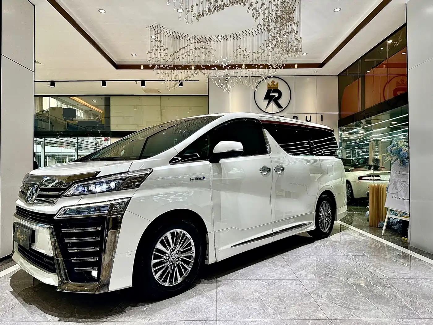 Toyota Vellfire 2019 Hybrid 2.5L HV Premium Edition