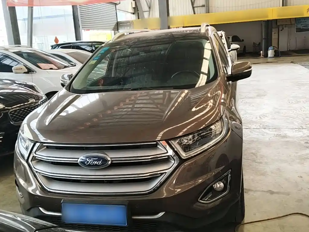 Фото 3 - Ford Edge