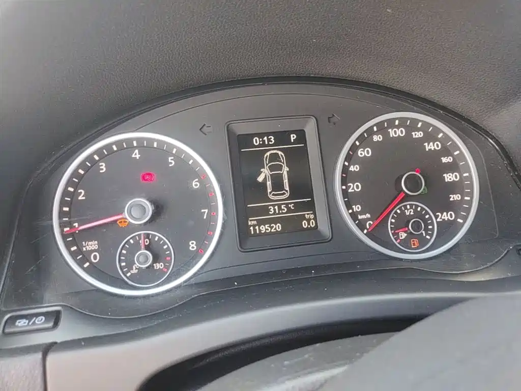 Volkswagen Tiguan 2015 1.8TSI Automatic 2WD Comfortline фото 12