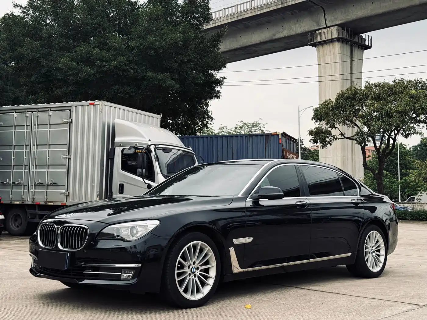 BMW 7 Series 2014 730Li Premium