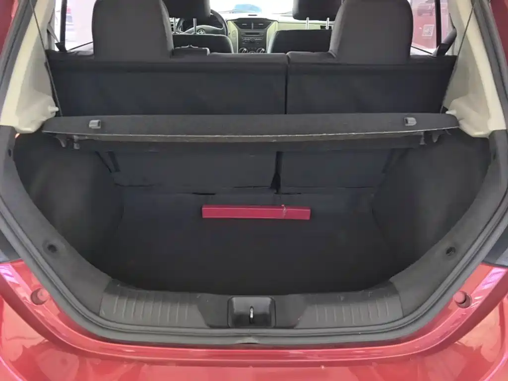 Venucia R50 2016 2016 Model 1.6L Automatic Elite Edition