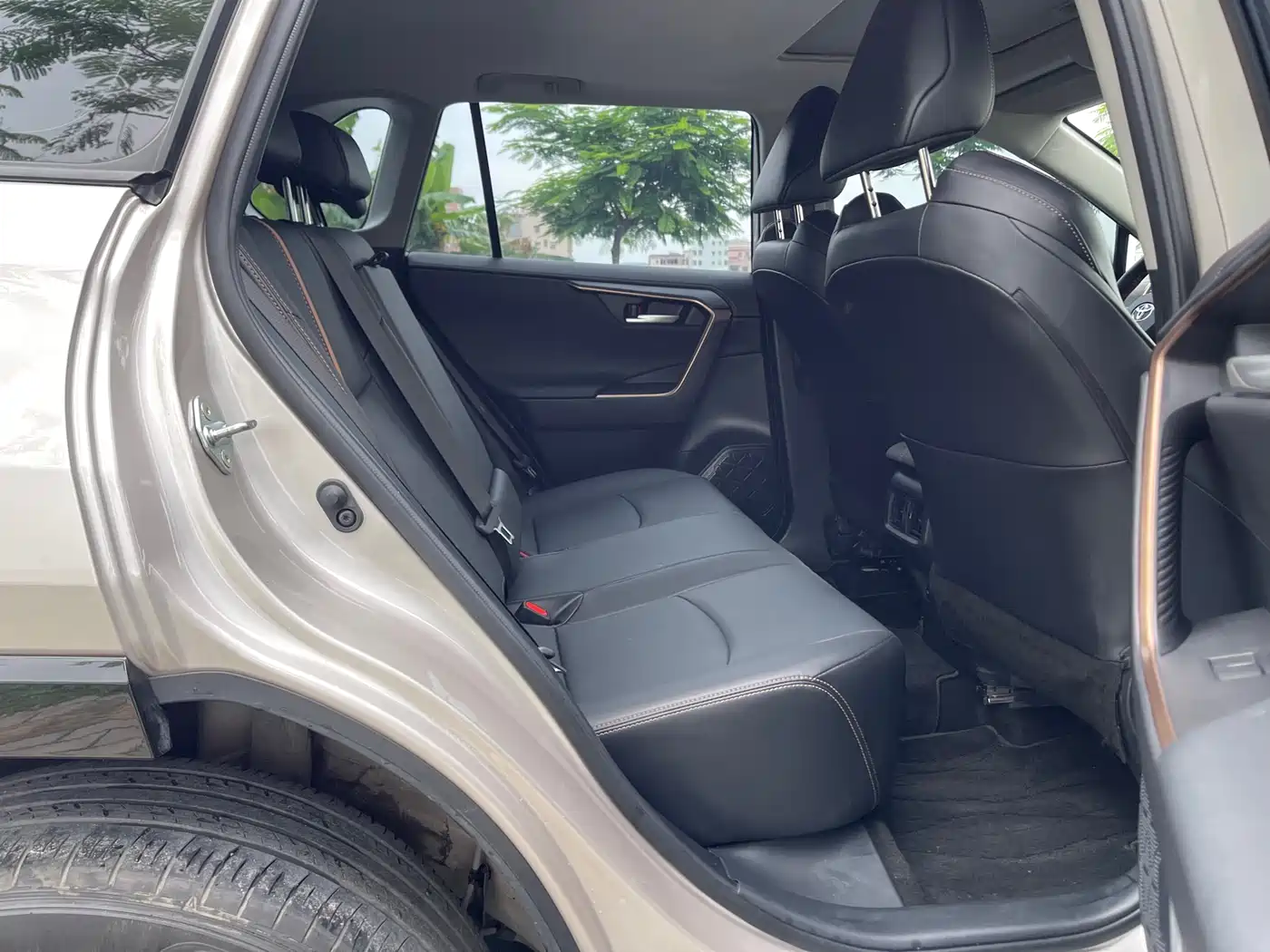 Toyota Wildlander 2024 2.0L CVT 2WD Urban Edition фото 15