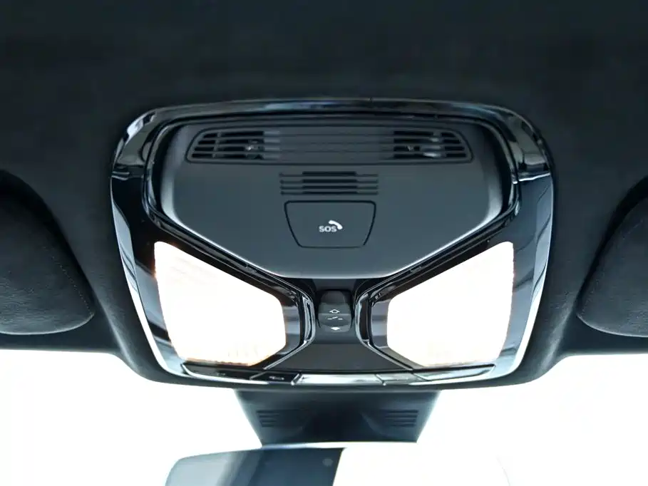 BMW X7 2022 xDrive40i Exclusive M Sport Package фото 32