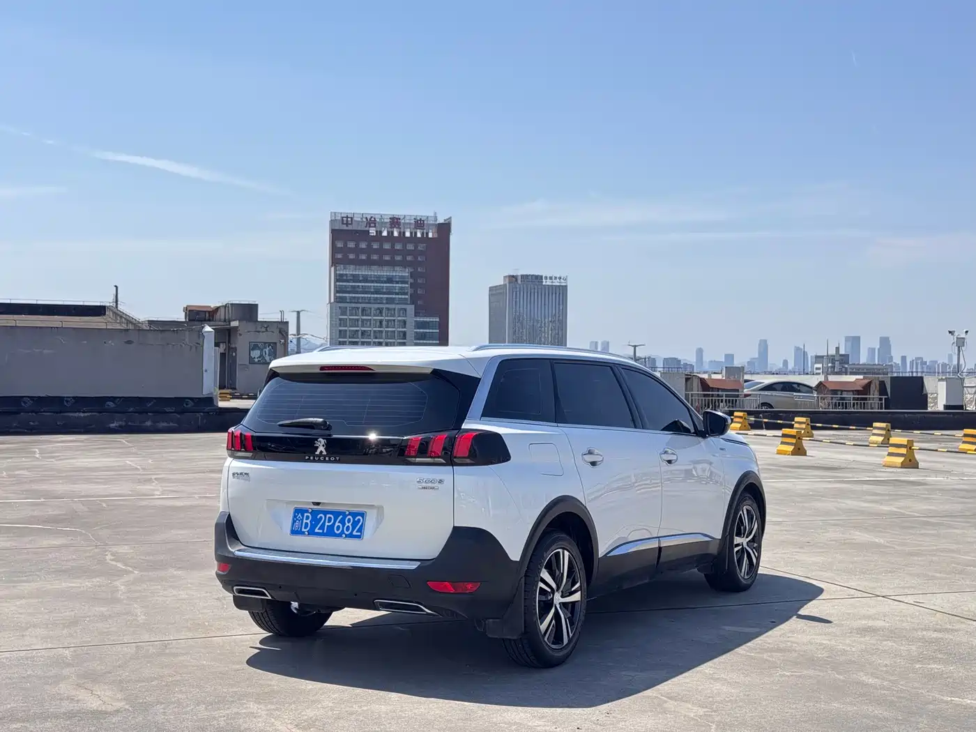 Peugeot 5008 2017 380THP 7-seat Elite Edition фото 4