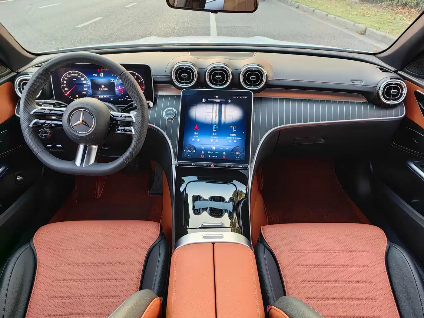 Mercedes-Benz C-Class 2023 Facelift C 260 L Sport Edition фото 12