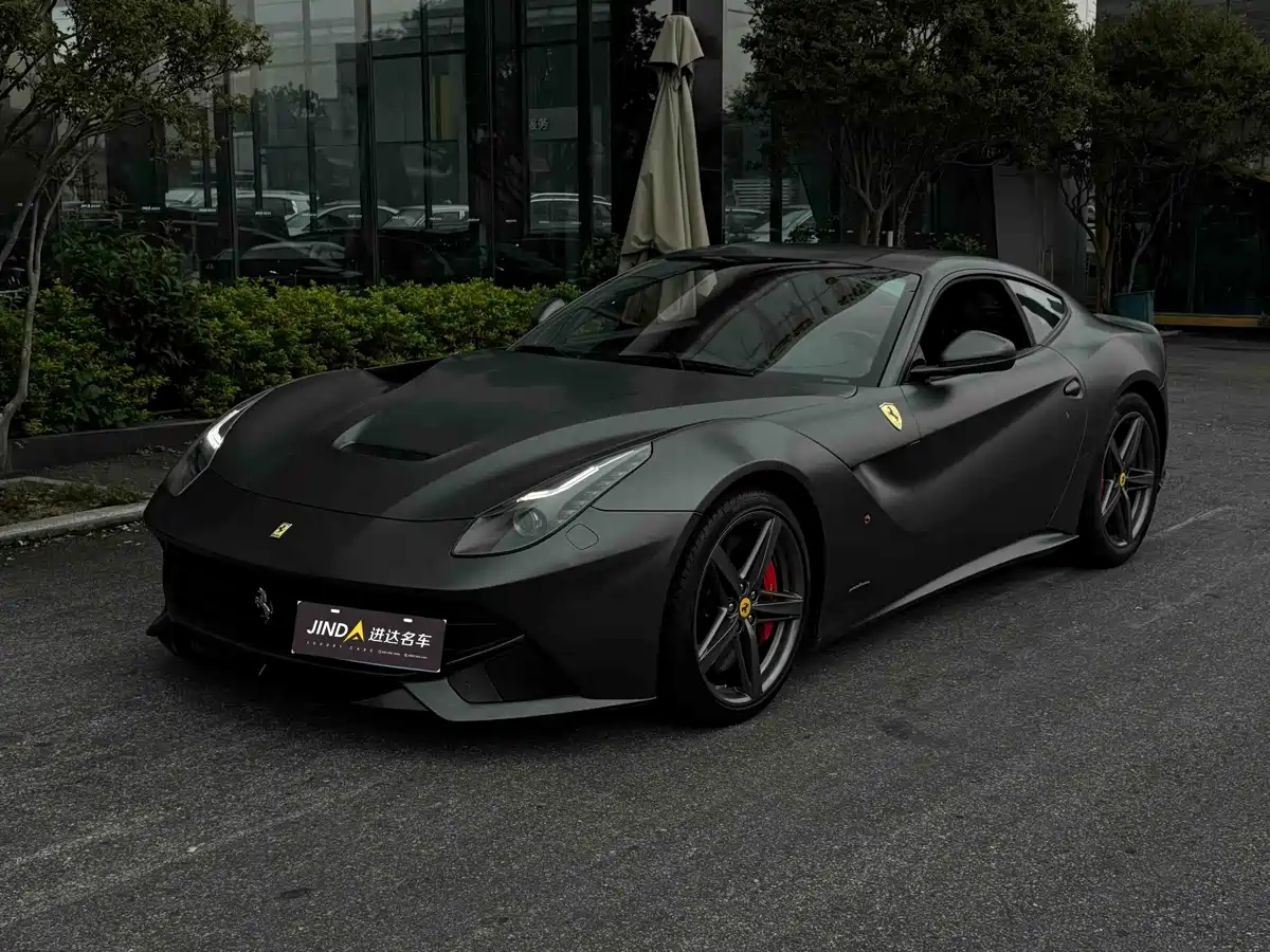 2015 Ferrari F12berlinetta