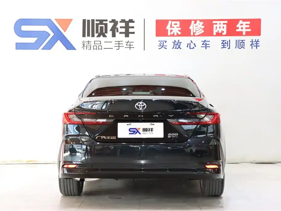 Toyota Camry 2024 Hybrid 2.0HG Premium Edition фото 5