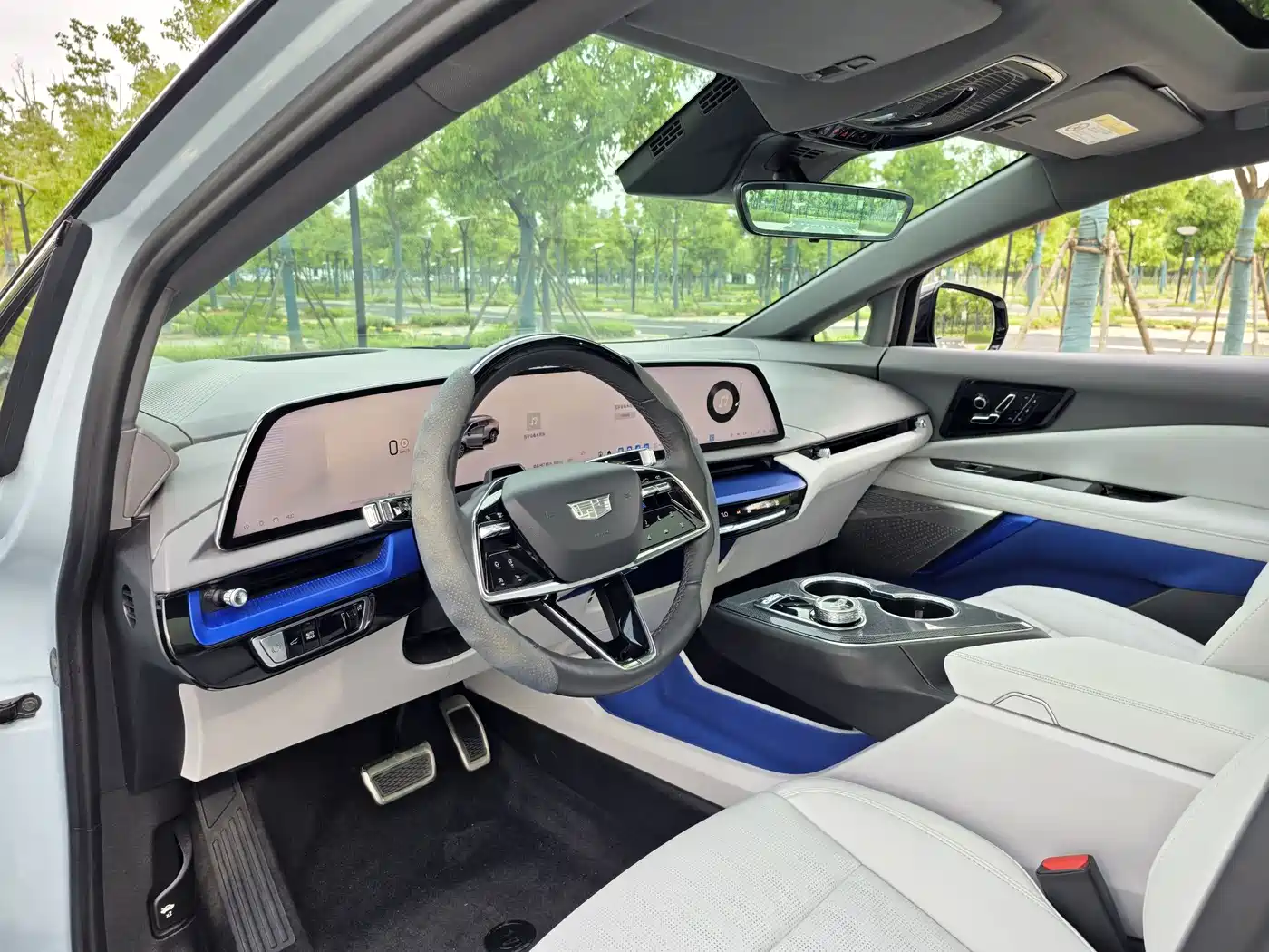 Cadillac IQ Ao Ge 2024 2024 AWD Long Range Edition