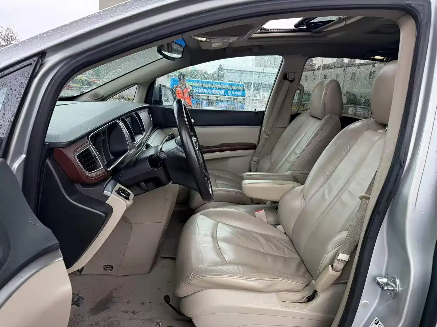 Buick GL8 2014 2.4L LT Luxury Business Executive фото 6
