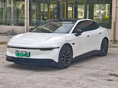 Zeekr 007