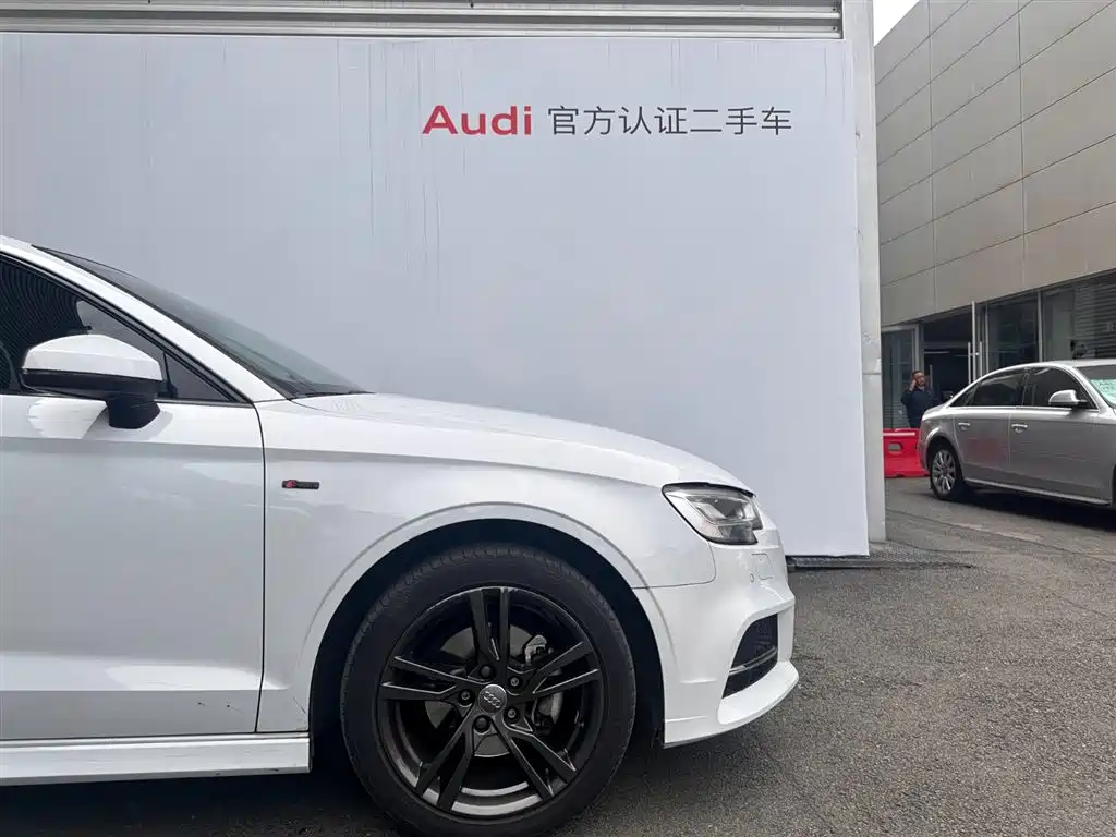 Audi A3 2019 Limousine 35 TFSI Fashion China VI фото 18