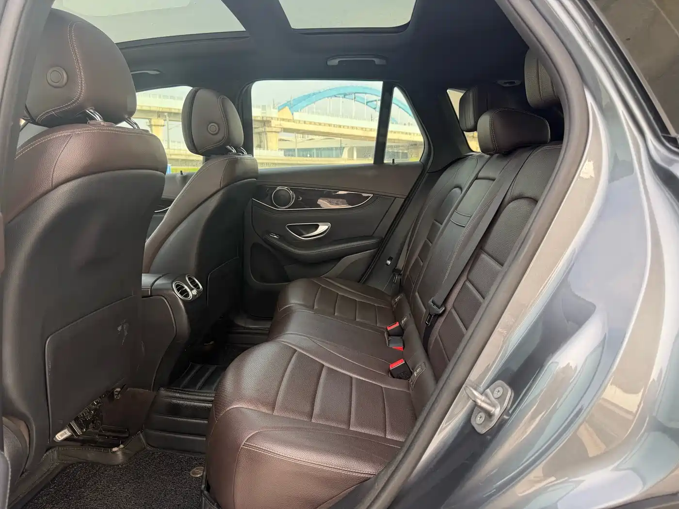 Mercedes-Benz GLC 2016 GLC 260 4MATIC Dynamic фото 5